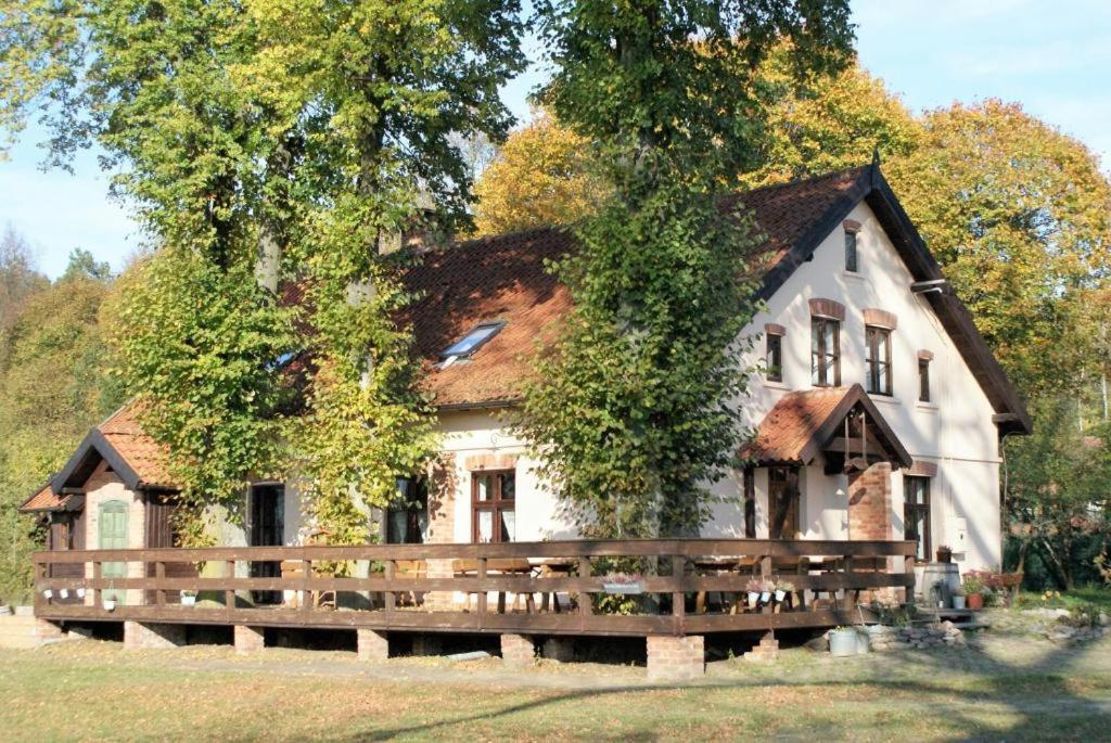 Swojski Gosciniec Prazmowo Luaran gambar